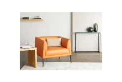 Mani Cognac Lounge Chair With Matte Black Legs -Living Room Furniture Shop 320685 orange leather accent chair detail 52